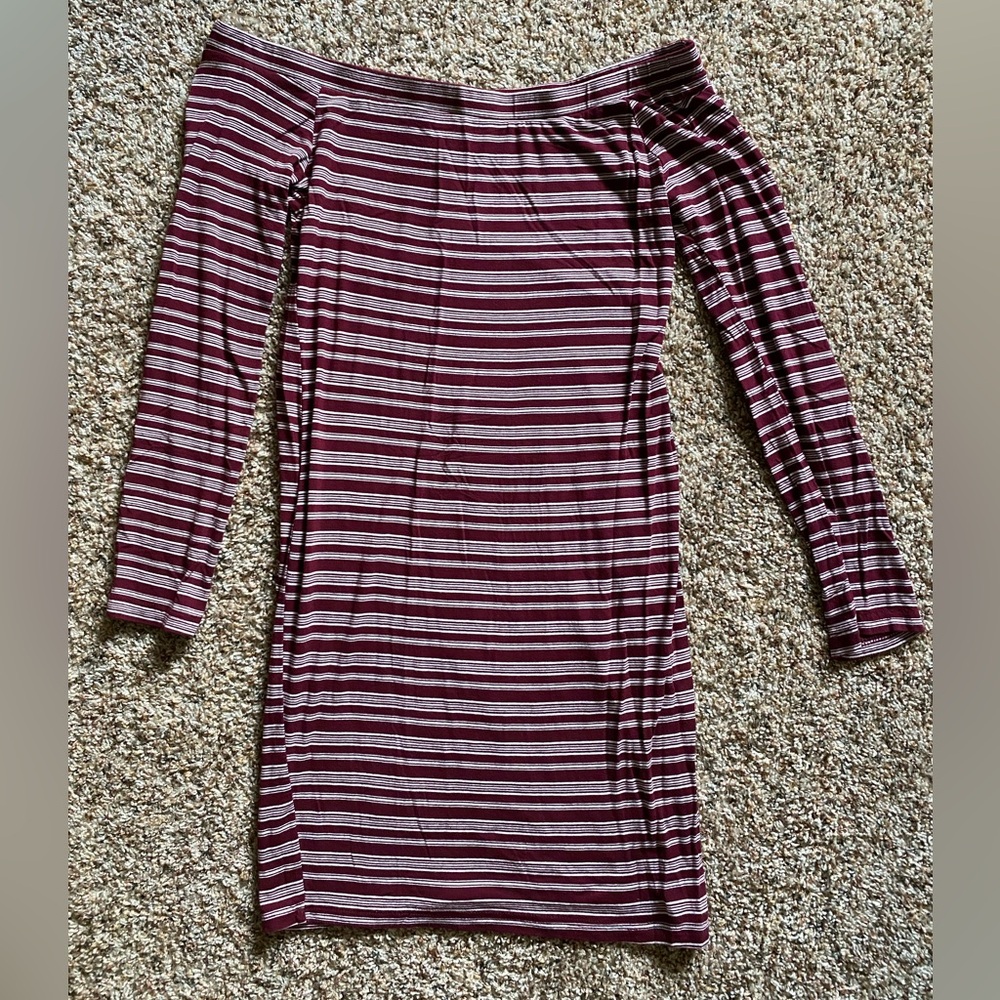 LARGE short fitted striped dress
